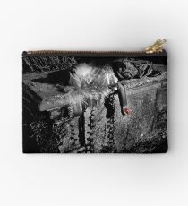Snow White Studio Pouch