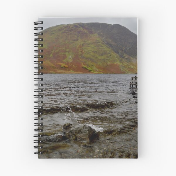 Artikelvorschau, Crummock Splash entworfen und verkauft von Sarah Couzens.