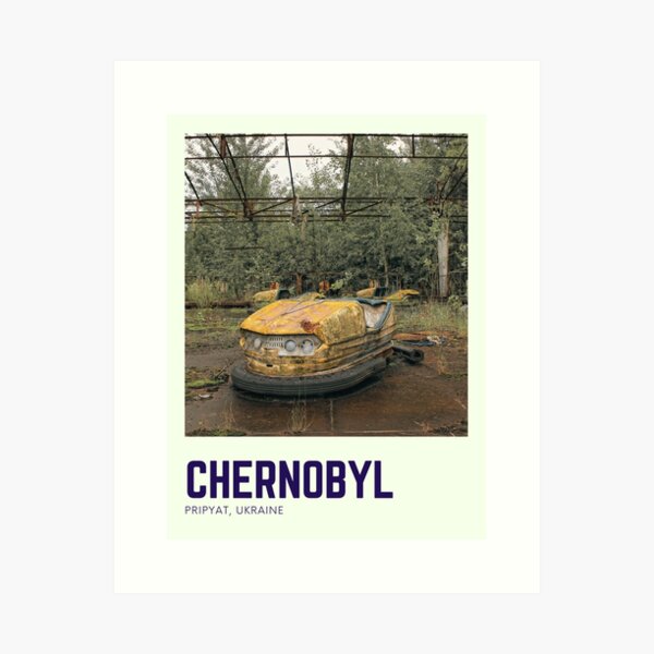 Artikel-Vorschau von Tschernobyl Pripyat, Ukraine Reiseplakat, designt und verkauft von GhostlyWorld.