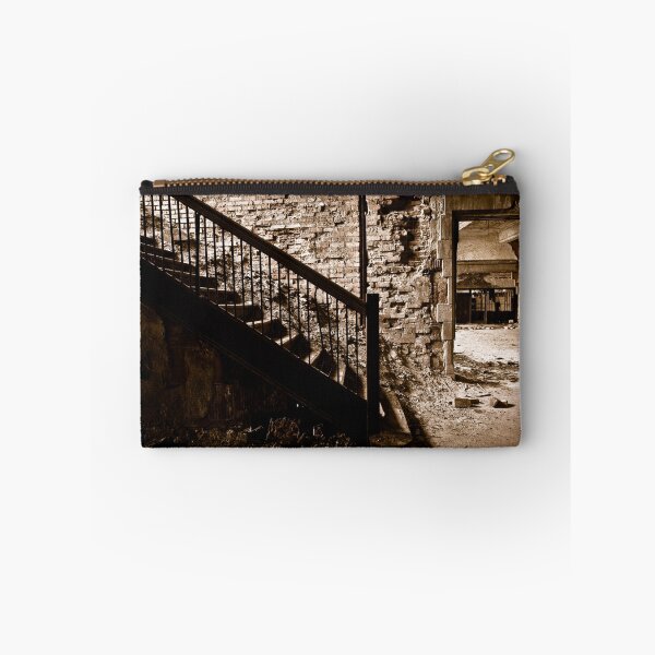 Artikelvorschau, Abandoned Stairway #4 entworfen und verkauft von Rdemingphoto.
