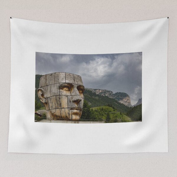 Aperçu de l'œuvre Ortesei Face Sculpture créée et vendue par nbrandsberg.