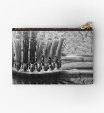 The Toothbrush Studio Pouch