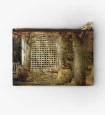 Vases Studio Pouch