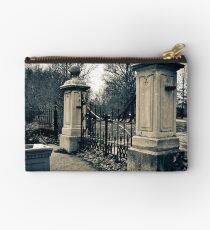 Gate Studio Pouch