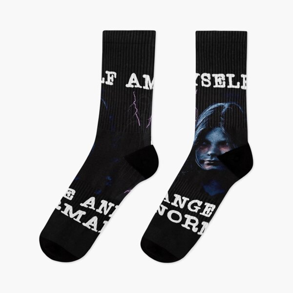 Artikelvorschau, Ich selbst ist seltsam & ABNORMAL Goth Horror Halloween Spooky Lightning Ghoul Off Brand Knock Off Boot Meme T-Shirt entworfen und verkauft von blueversion.