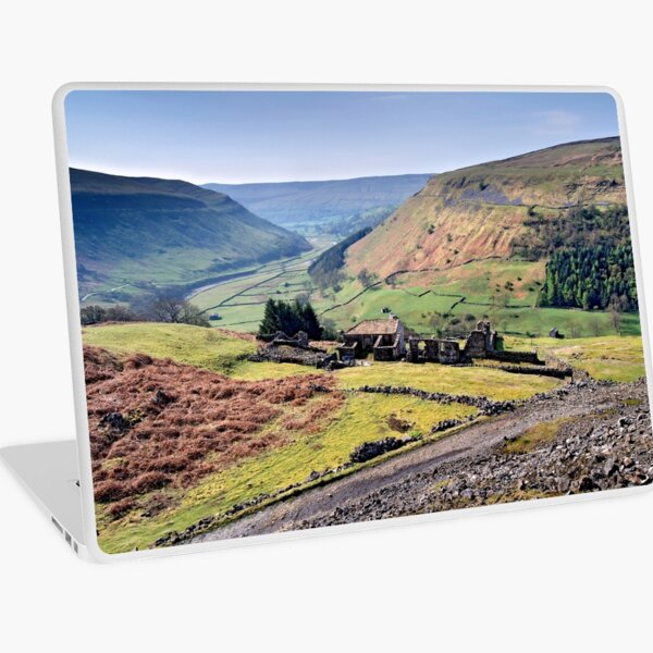 Crackpot Hall - The Yorkshire Dales Laptop Skin