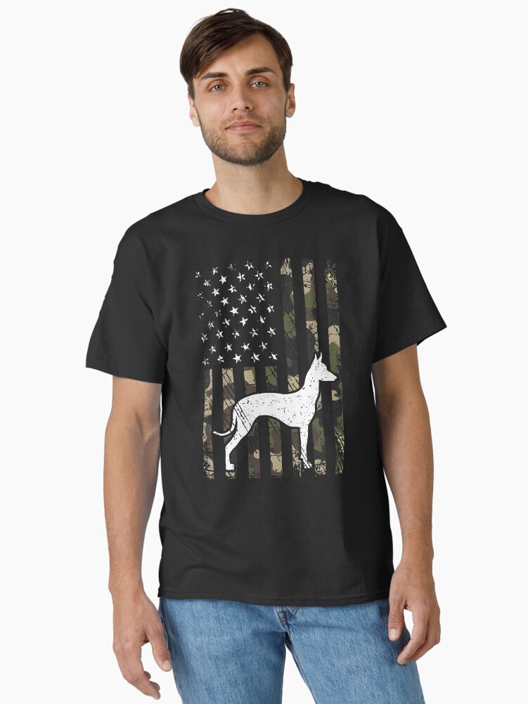 Imagen 1 de 7, Camiseta clásica con la obra Xoloitzcuintli Camouflage USA Flag, diseñada y vendida por rafaeltto.