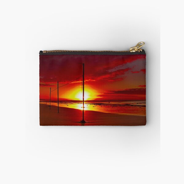 Item preview, "Three on a String" designed and sold by Phil Thomson.