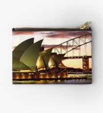 Sydney Icons Closeup Studio Pouch