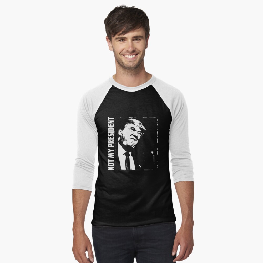 Vista previa del artículo con la obra «Camiseta ¾ estilo béisbol», diseñado y vendido por Treason666.