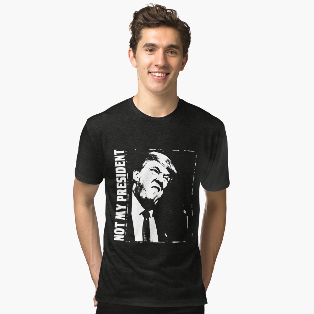 Vista previa del artículo con la obra «Camiseta de tejido mixto», diseñado y vendido por Treason666.