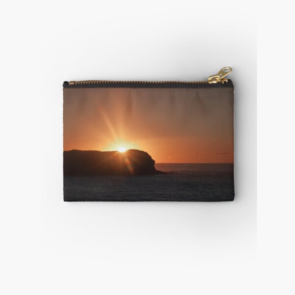 Item preview, Sunburst over Cook Island designed and sold by Odille Esmonde-Morgan.