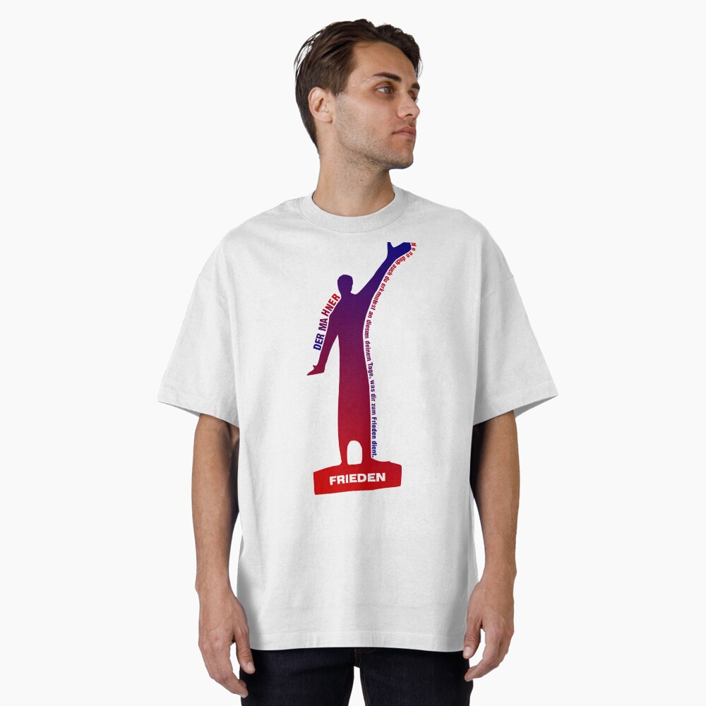 Vista previa del artículo con la obra «Camiseta oversize», diseñado y vendido por Nordwind.
