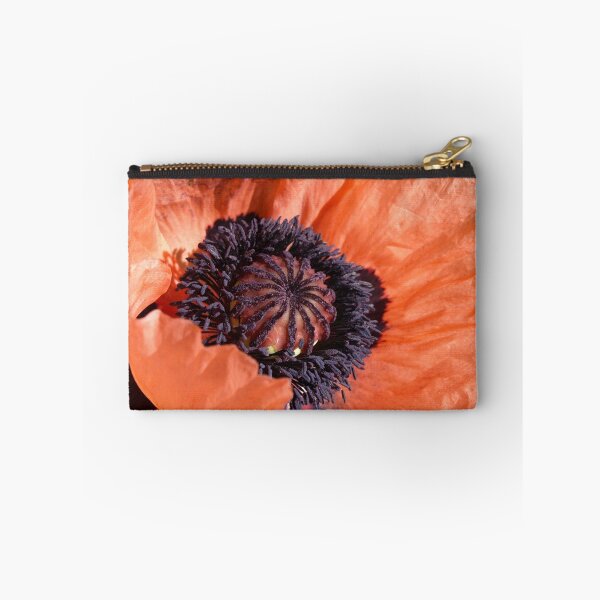 Artikelvorschau, Poppy. entworfen und verkauft von Lee d'Entremont.
