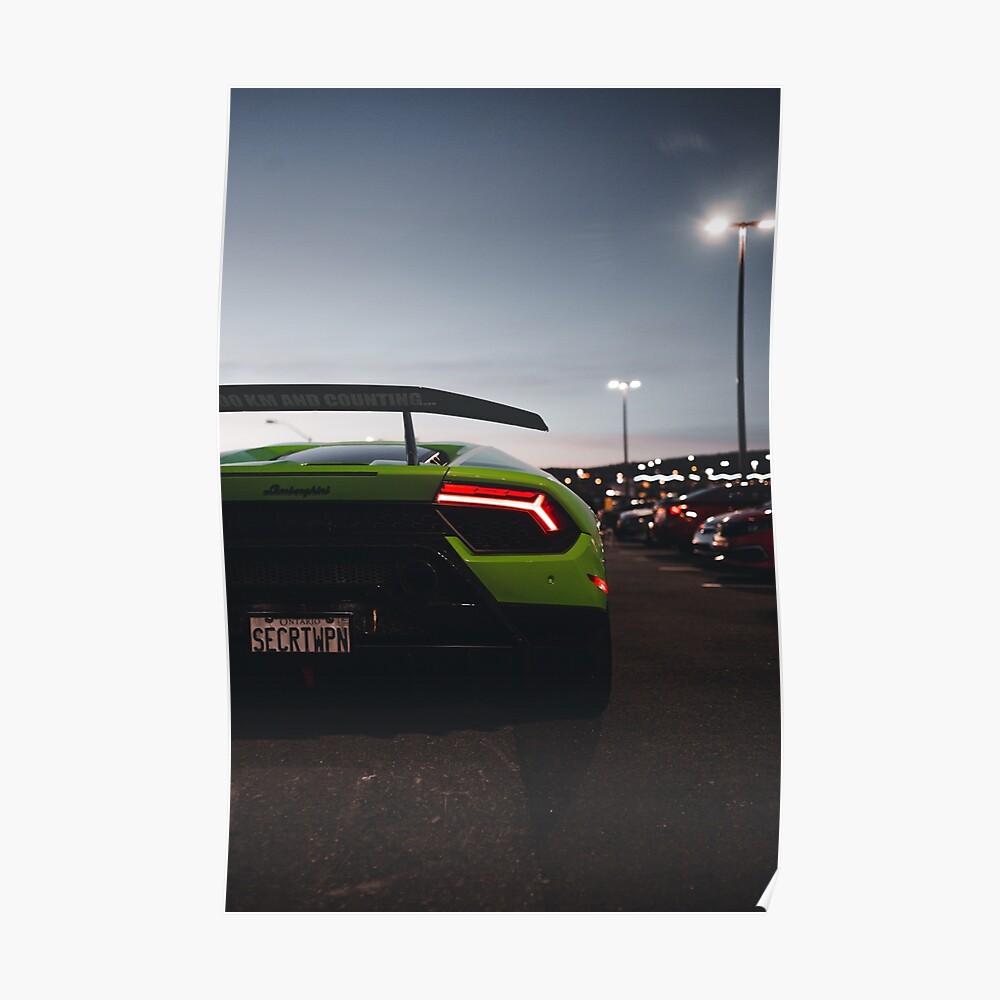 Pegatina «Luces traseras verdes Lamborghini Huracan en la noche» de  erikallen920 | Redbubble