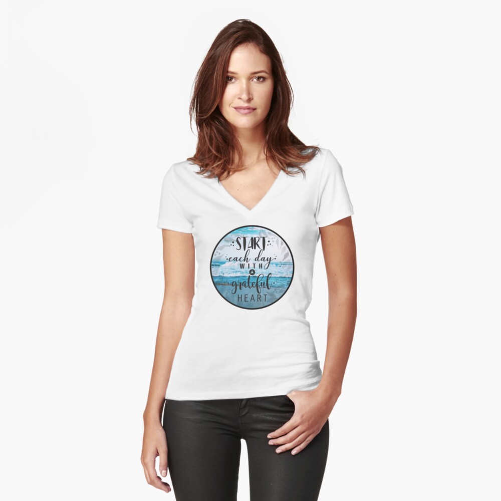 Artikel-Vorschau von Tailliertes T-Shirt mit V-Ausschnitt, designt und verkauft von WordsFromHeaven.