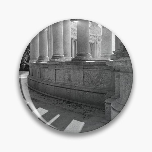 Item preview, Columnas en el parque designed and sold by Carlos Taylor.