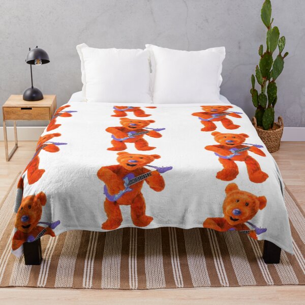 Item preview, Oso en la gran casa azul designed and sold by Moha-999.