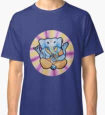 ganesh enjoys shakes Classic T-Shirt