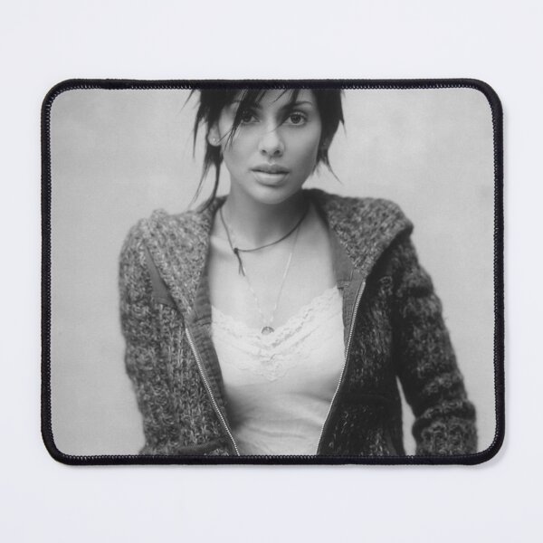 Item preview, Natalie Imbruglia designed and sold by Wispery.