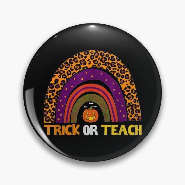 Artikelvorschau, Rainbow Leopard Trick or Teach Kürbislehrer Halloween entworfen und verkauft von Tobiasforslund.