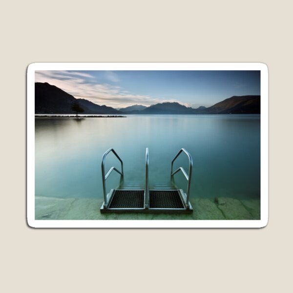 Annecy lake, morning at the beach Magnet