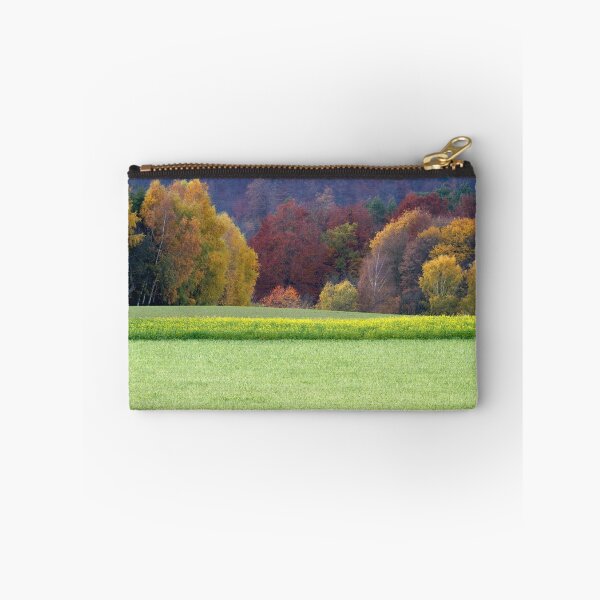 Aperçu de l'œuvre Canola field in fall créée et vendue par Walter Quirtmair.
