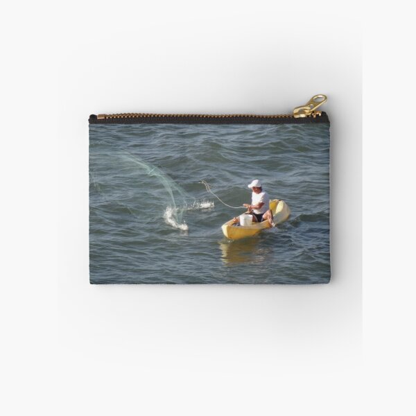 Artikelvorschau, Fishing with a kayak - Pacific Ocean entworfen und verkauft von Bernhard Matejka.