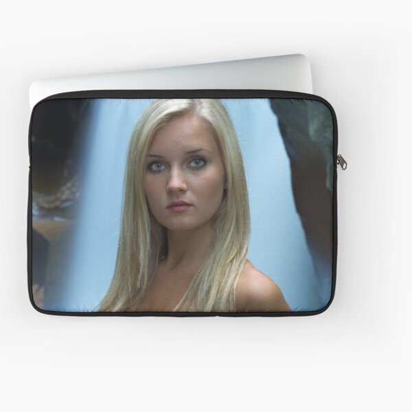 Sage - Summer Portrait Laptop Sleeve