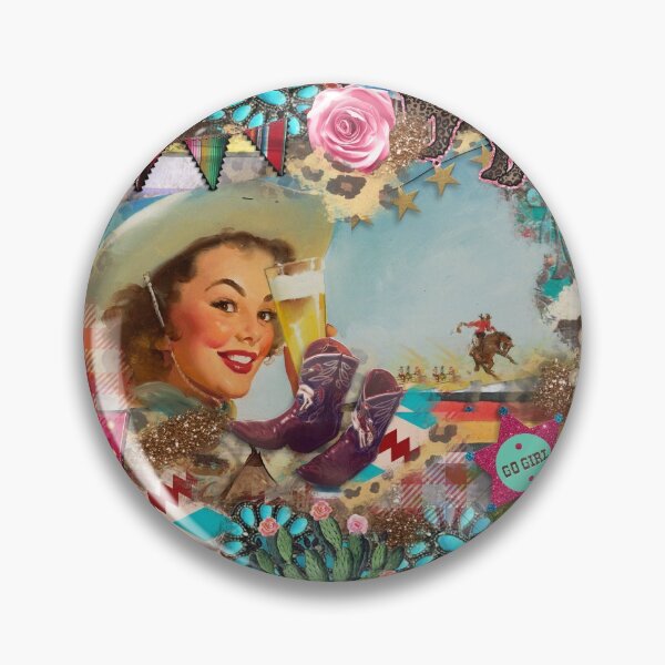 Artikelvorschau, Junky Vintage Western Pin-Up-Design entworfen und verkauft von Wild Grace Design Studios.