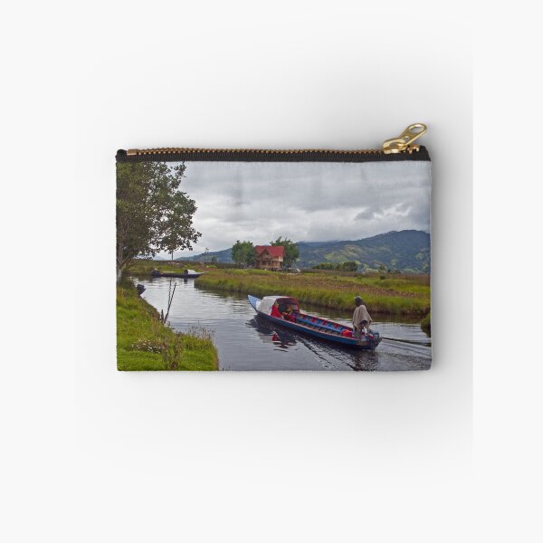 Artikelvorschau, Laguna de la Cocha, Pasto, Columbia. entworfen und verkauft von bulljup.