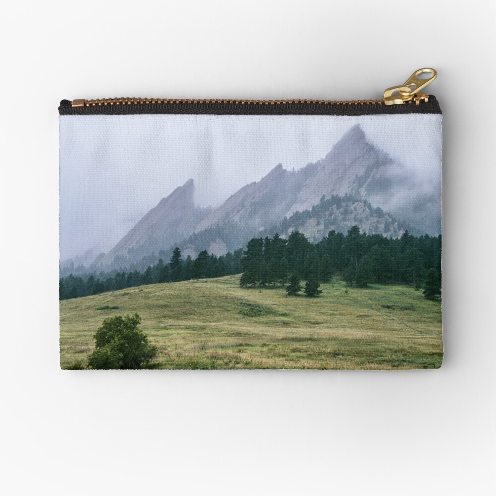 Sleeping Giants Zipper Pouch