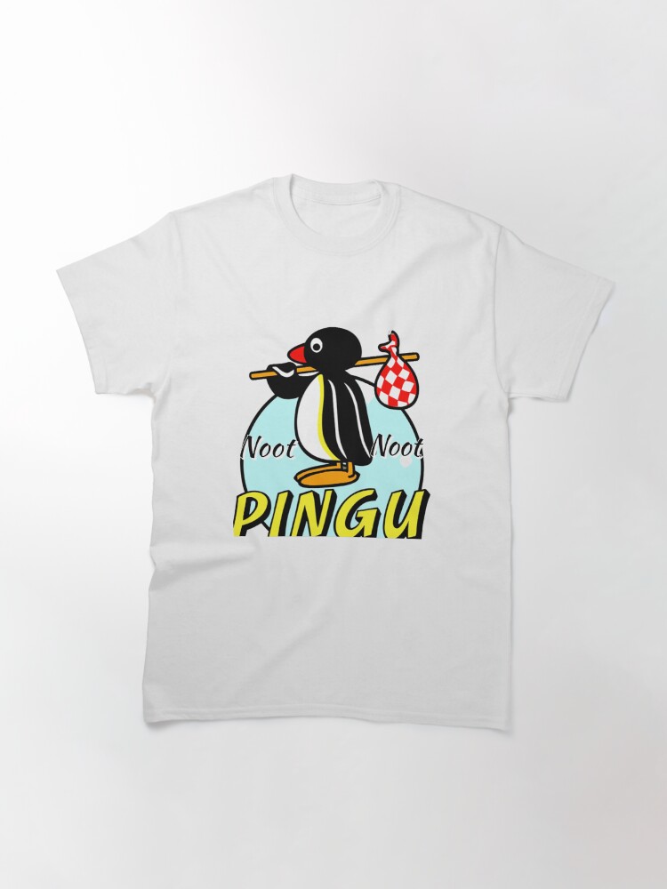 Imagen 3 de 7, Camiseta clásica con la obra Noot noot pingu, diseñada y vendida por Asmamalak.