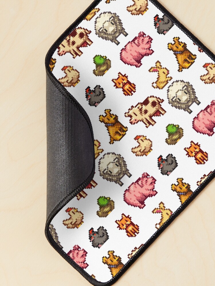Aperçu 2 sur 5. Tapis de souris avec l'œuvre animaux de la vallée de stardew créée et vendue par ElliottBryan.