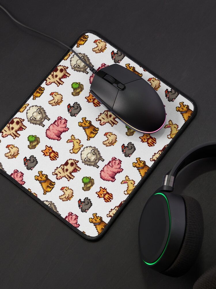 Aperçu 4 sur 5. Tapis de souris avec l'œuvre animaux de la vallée de stardew créée et vendue par ElliottBryan.