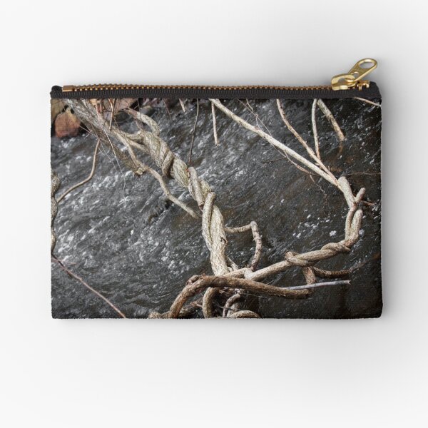 Twisted Zipper Pouch