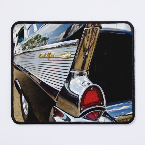 Artikelvorschau, Schwarzer 57 Chevy Bel Air entworfen und verkauft von Linda Bianic.