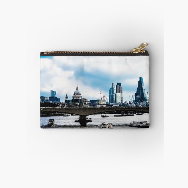 Item preview, Londres en azul y gris designed and sold by pyktispix.