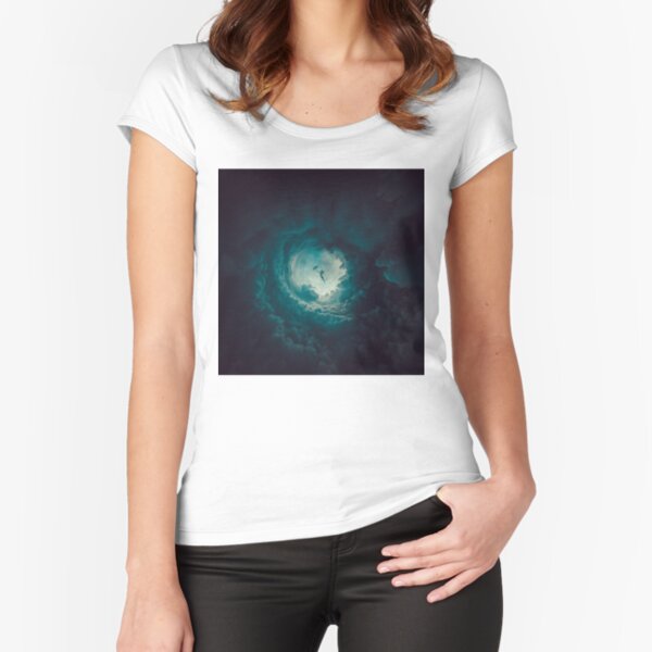 Fitted Scoop T-Shirt