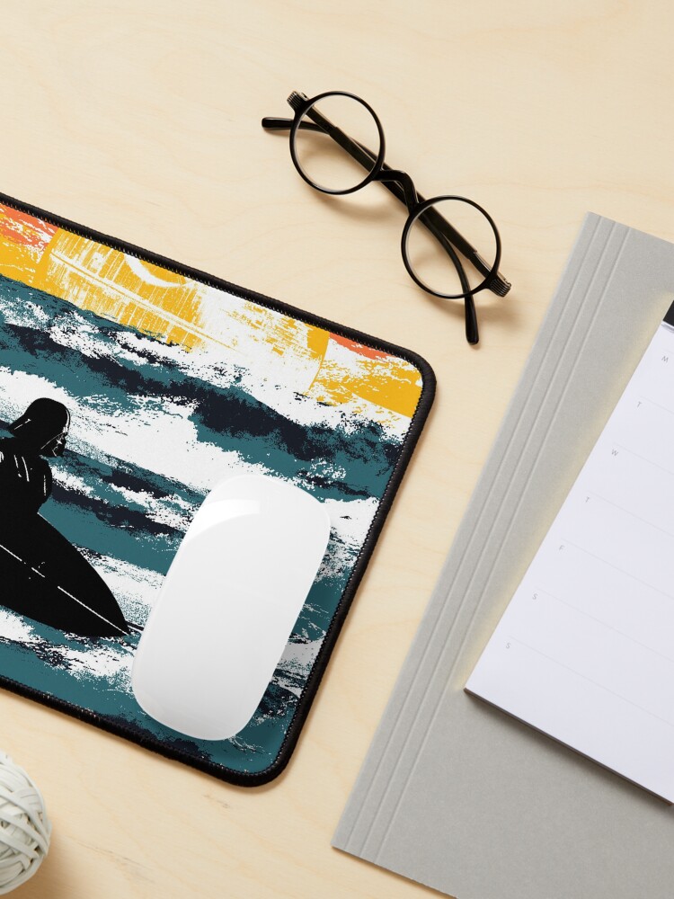 Imagen 3 de 5, Alfombrilla de ratón con la obra Día de surf, diseñada y vendida por clingcling.