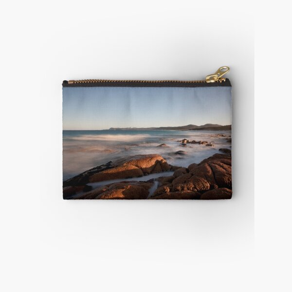 Artikelvorschau, Friendly Beaches Sunrise, Tasmania entworfen und verkauft von David Jamrozik.
