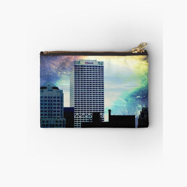 Artikelvorschau, Downtown Milwaukee © entworfen und verkauft von Dawn Frankulin.