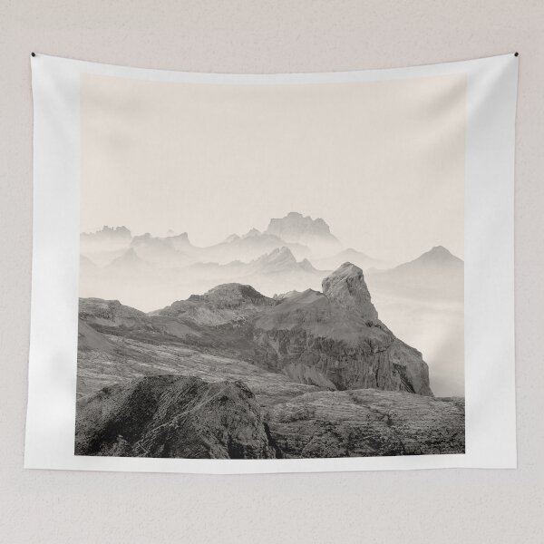 Artikelvorschau, Distant mountains entworfen und verkauft von Shawa Shop.
