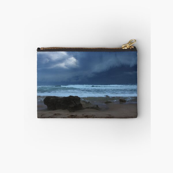 Aperçu de l'œuvre Good Friday Gust Front 2 créée et vendue par Greg Thomas.