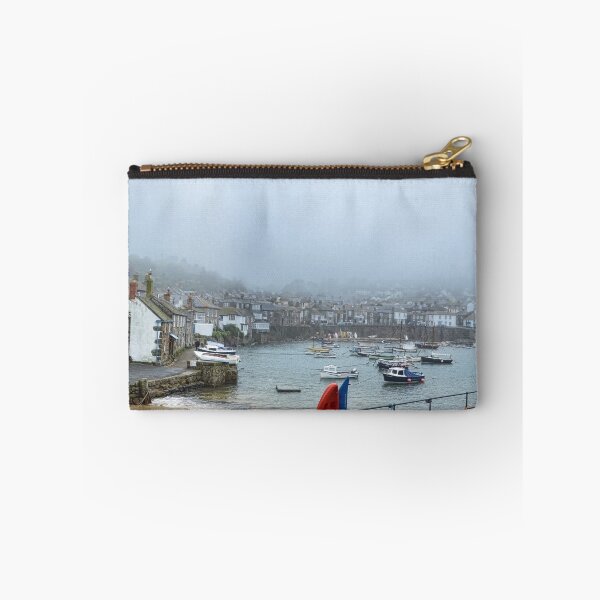 Artikelvorschau, Misty Mousehole Harbour Early Morning entworfen und verkauft von lynn carter.