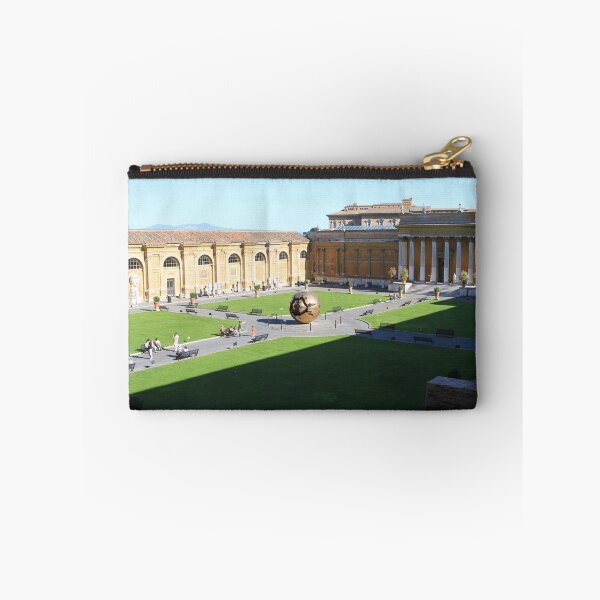 Aperçu de l'œuvre Cortile del Belvedere, Musei Vaticani créée et vendue par Marc BF.