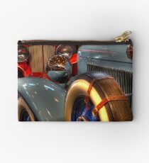 1931 Cord 1932 Auburn Head To Head Studio Pouch