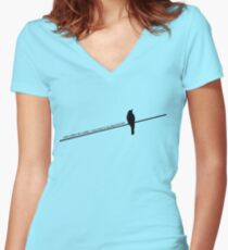 Vogel auf einem Draht Shirt mit V-Ausschnitt