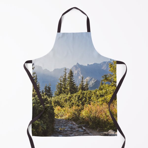 Artikelvorschau, Berge Grüner Wald Sommerlandschaft entworfen und verkauft von PaulinaChmiel.