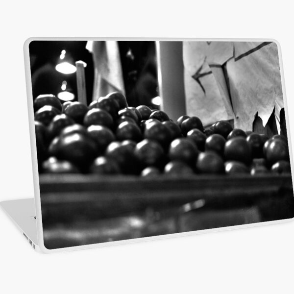 'Can't Reach!' Footscray, Victoria, Australia Laptop Skin